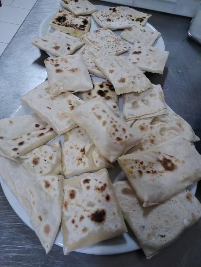 Locanda Ristorante Pizzeria Da Gigino Corniolo  Экстерьер фото